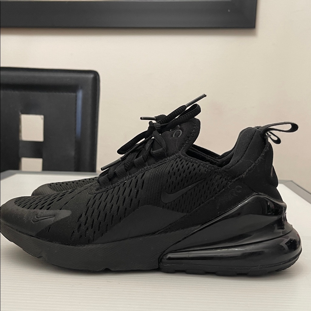 Nike Air Max 270 Triple Black Running Sneakers Boys-Girls Size 6y